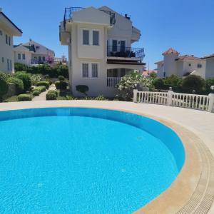 Wonderful relaxing place, mountain and pool view