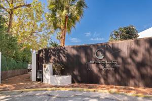 Puerto Banus Near La Sala By The Sea - Happy Rentals