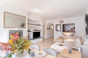 Puerto Banus Near La Sala By The Sea - Happy Rentals