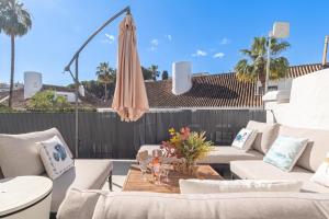 Puerto Banus Near La Sala By The Sea - Happy Rentals