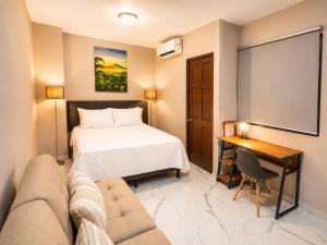 Torre Jardin Business Center Suites