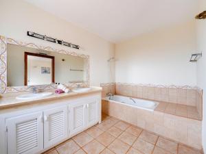 Villa in El Agar with Private Pool and Beaches