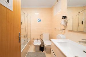 Private Room - AC - 3 Min to Arroios Metro