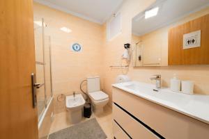 Private Room - AC - 3 Min to Arroios Metro
