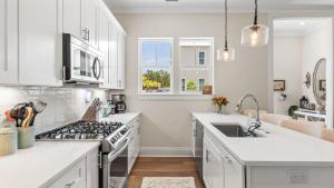 Inlet Casita by AvantStay