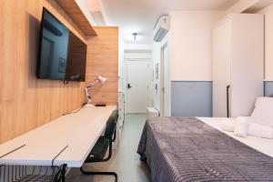 BHaus Setin Republica - Studio com Varanda - 4o andar - Centro SP - Lavanderia Pay per use - Academia - Coworking - Piscina - Em Frente ao Metrô - sr41