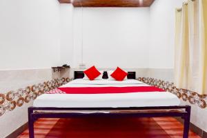 Hotel O Paradise Inn