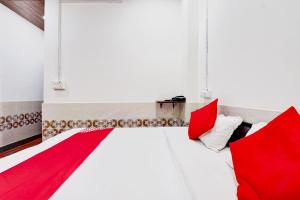 Hotel O Paradise Inn