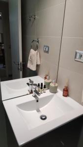 Hermoso condominio con piscina