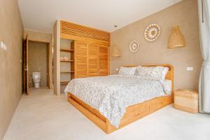 The Serene Villa Kalliste