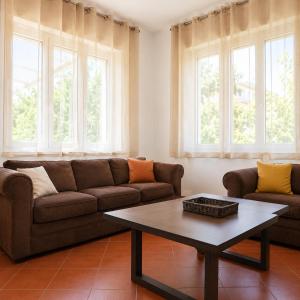 Villa Clarenza - Holiday House