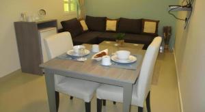 Sovereign Hotel - Marriage Certificate Required
