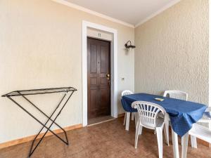 150 meters from the sea, 2 swimming pools