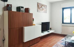 Gorgeous Apartment In Marotta With Wifi