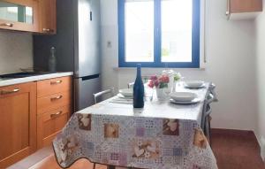 Gorgeous Apartment In Marotta With Wifi