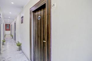 Townhouse Jai Guru Ji Nearest Merceds Benz Sector 11