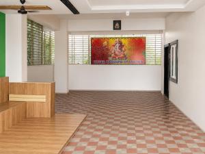 Hotel Varshini Spark Inn