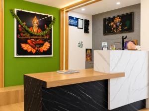 Hotel Varshini Spark Inn