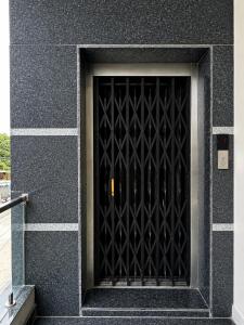 Hotel Varshini Spark Inn