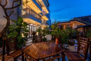 Tam Coc Veranda Hotel