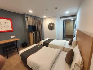 Hotel Eureka Grand