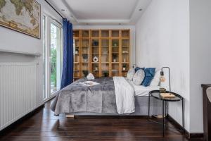 Lumina I 2BR Apartment with Two Patio I Parking