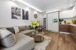 Lumina I 2BR Apartment with Two Patio I Parking