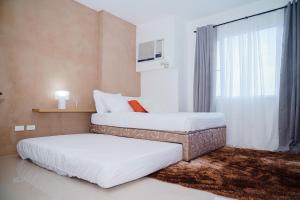 2 bedroom suite sleeps 8 in Central Bacolod
