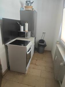Monteurzimmer 2 Betten WC Dusche Gemeinschaftsküche
