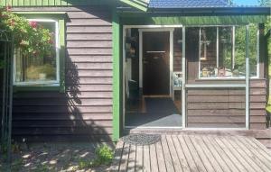 Cozy Home In Nynäshamn With Ethernet Internet