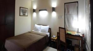 Kahuna Beach Resort and Spa