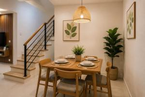 2BR Sunset View House in Coron Town Proper