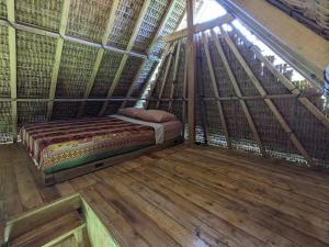 Cosy Cottage Living Harmoniously