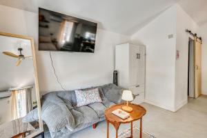 Grill & Porch! Extended Escape, 2 Mi to Ybor City