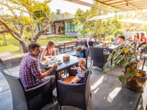 Restaurant, Family House Zen Boutique Resort in Pai
