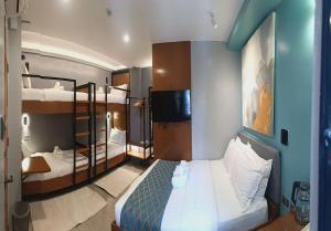 ECL Travellers Inn