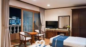 Vista Marina Hotel and Resort