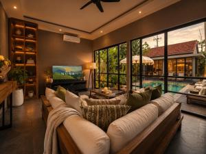 3BR Pavilion Pool Villa, Central Canggu by Nusa Havens