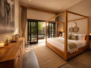 3BR Pavilion Pool Villa, Central Canggu by Nusa Havens
