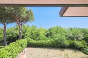 Villa immersa nel verde del parco del San Bartolo