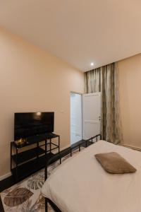 #Secret Nest in the Heart of the City