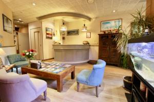 Hotels Hotel des Abers : photos des chambres