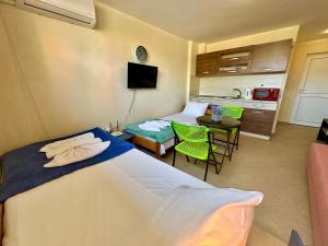 Comfortable Studio in Summer Breeze