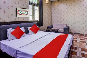 Hotel O S L Galaxy Yashoda Nagar
