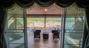 Chasa Rakthai Resort