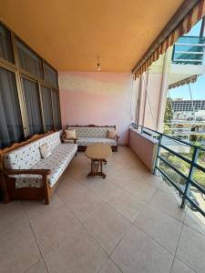Golem Beach Apartment