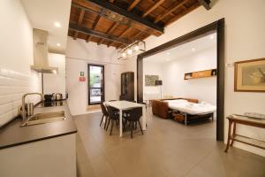 Golden House BuddyRent