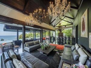 Yin Yangs Villas, Private Oceanfront, Kamala Beach
