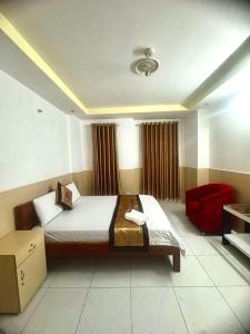 HoTeL Long Phụng 1 Quận Bình Tân
