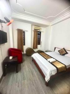HoTeL Long Phụng 1 Quận Bình Tân